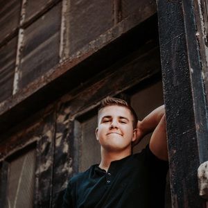 Meet your Posher, Ty